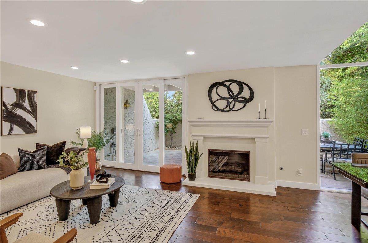 Detail Gallery Image 6 of 42 For 105 Callecita, Los Gatos,  CA 95032 - 3 Beds | 2/1 Baths