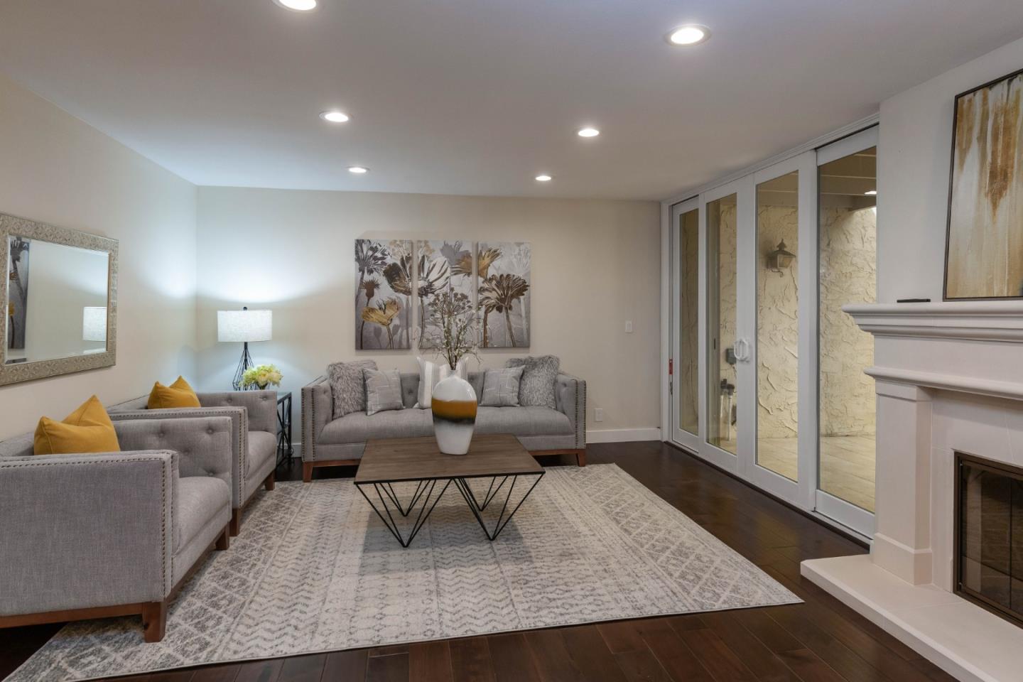 Detail Gallery Image 8 of 42 For 105 Callecita, Los Gatos,  CA 95032 - 3 Beds | 2/1 Baths