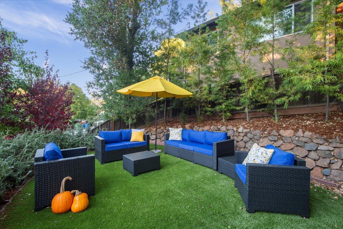 Detail Gallery Image 27 of 44 For 20808 Pamela Way, Saratoga,  CA 95070 - 3 Beds | 2 Baths