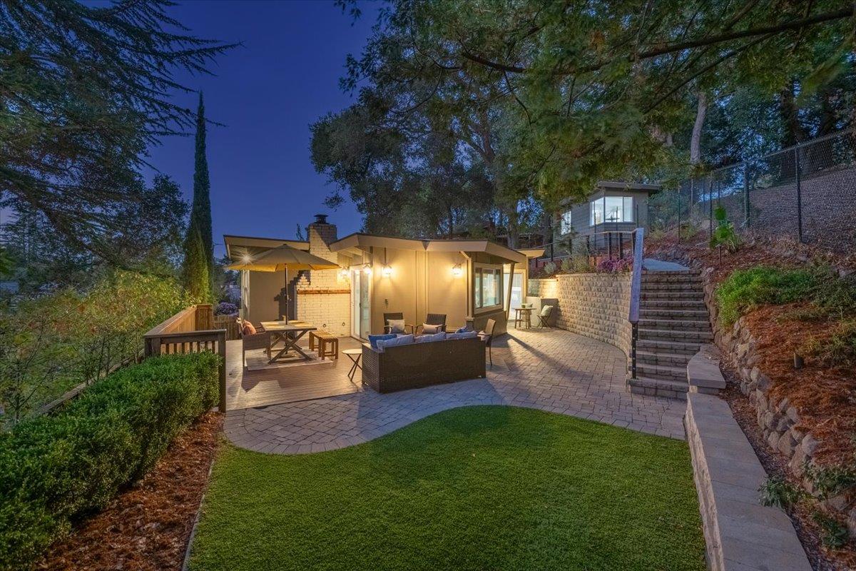 Detail Gallery Image 32 of 44 For 20808 Pamela Way, Saratoga,  CA 95070 - 3 Beds | 2 Baths