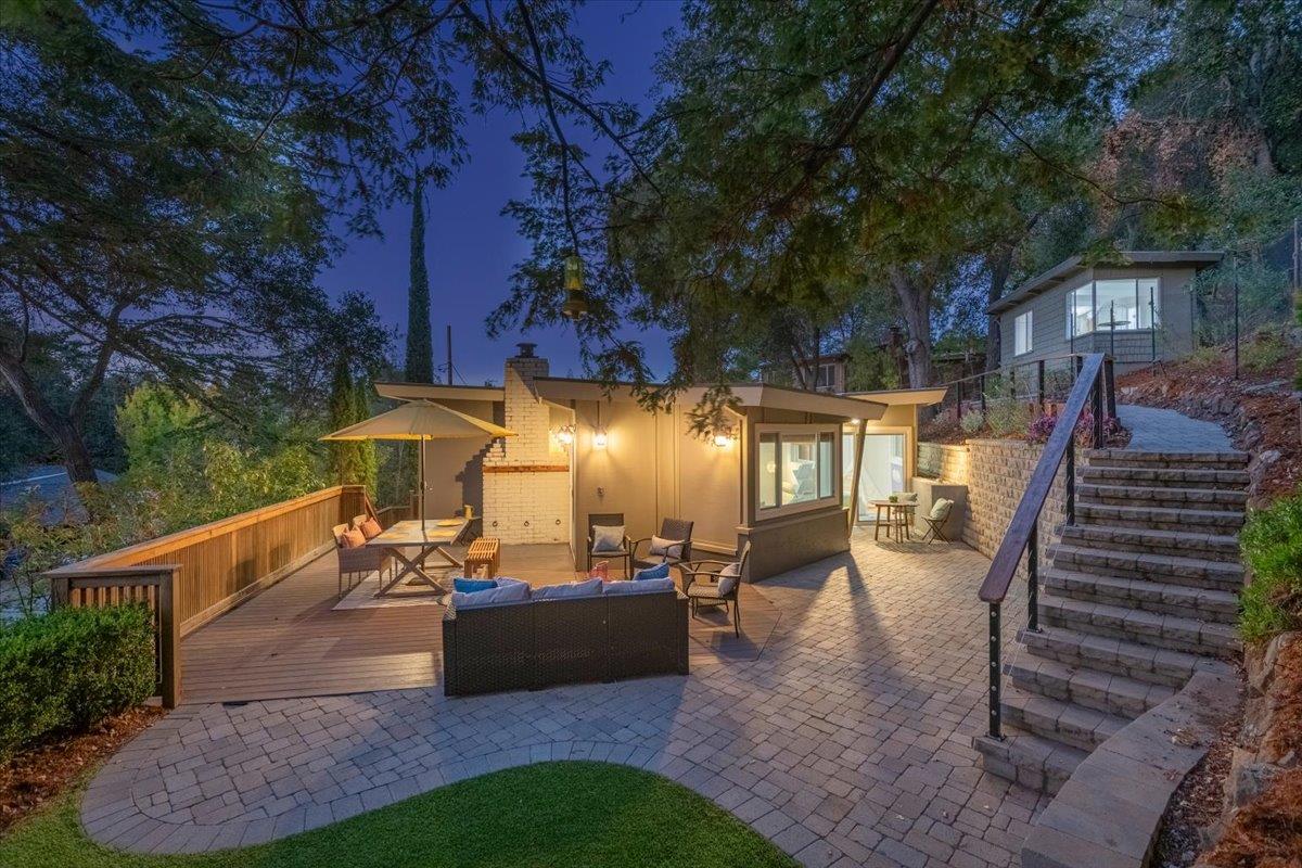 Detail Gallery Image 33 of 44 For 20808 Pamela Way, Saratoga,  CA 95070 - 3 Beds | 2 Baths