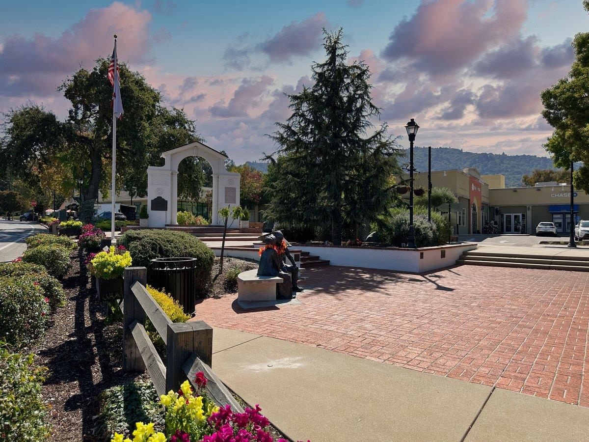 Detail Gallery Image 40 of 44 For 20808 Pamela Way, Saratoga,  CA 95070 - 3 Beds | 2 Baths