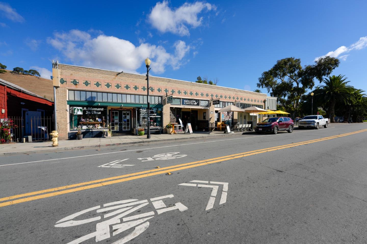 Detail Gallery Image 4 of 8 For 37372 Niles Blvd, Fremont,  CA 94536 - – Beds | – Baths