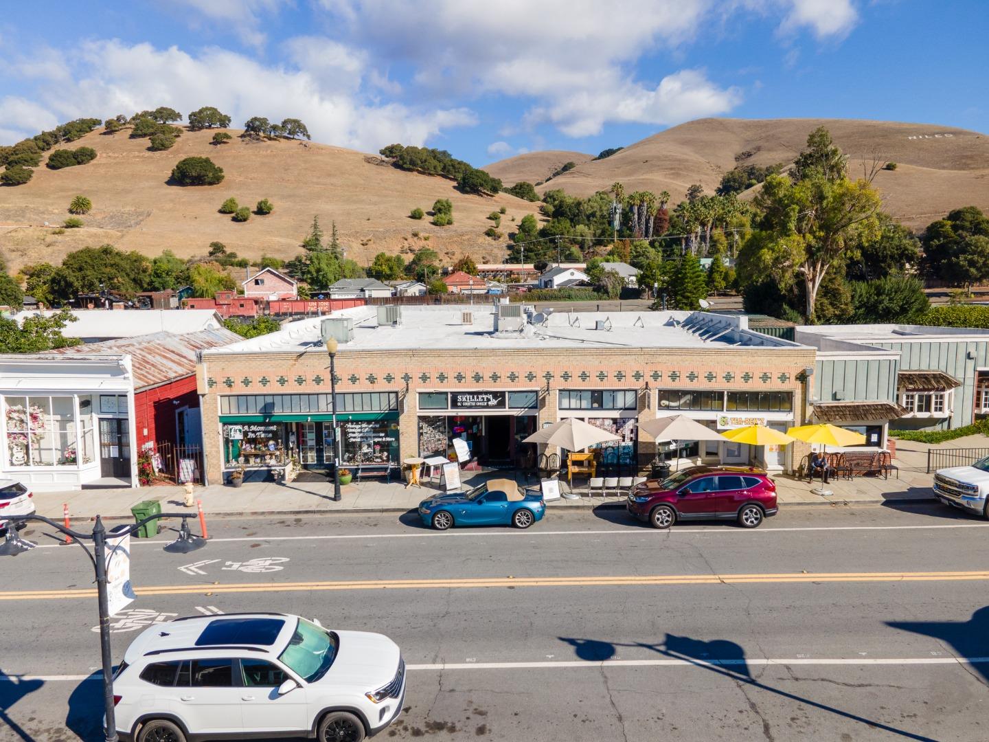 Detail Gallery Image 8 of 8 For 37372 Niles Blvd, Fremont,  CA 94536 - – Beds | – Baths