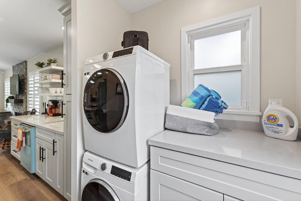 Detail Gallery Image 22 of 44 For 425 Riverview Ave, Capitola,  CA 95010 - 2 Beds | 1 Baths