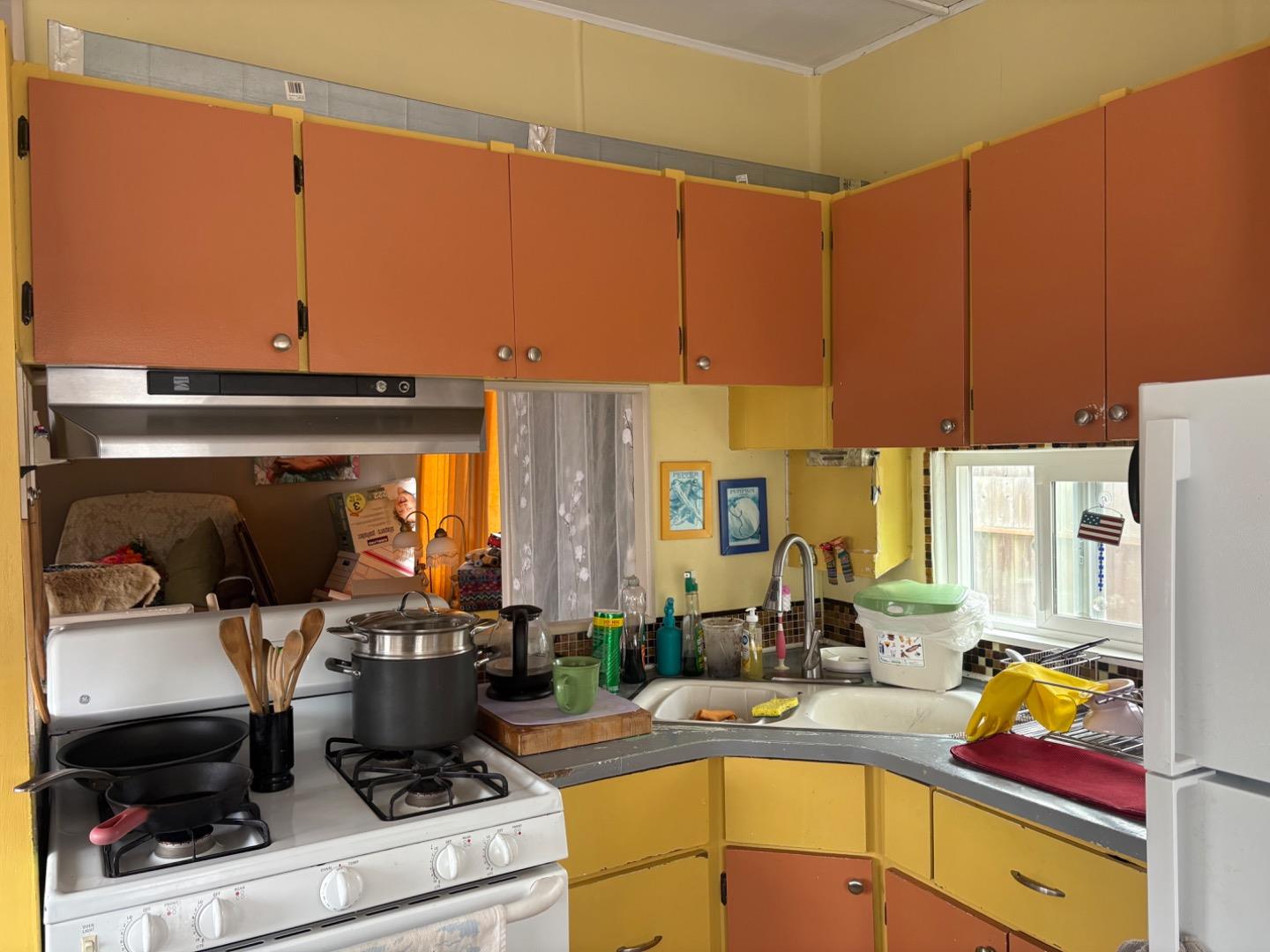 Detail Gallery Image 3 of 8 For 141 Barranca Ln #141,  Moss Beach,  CA 94038 - 1 Beds | 1 Baths