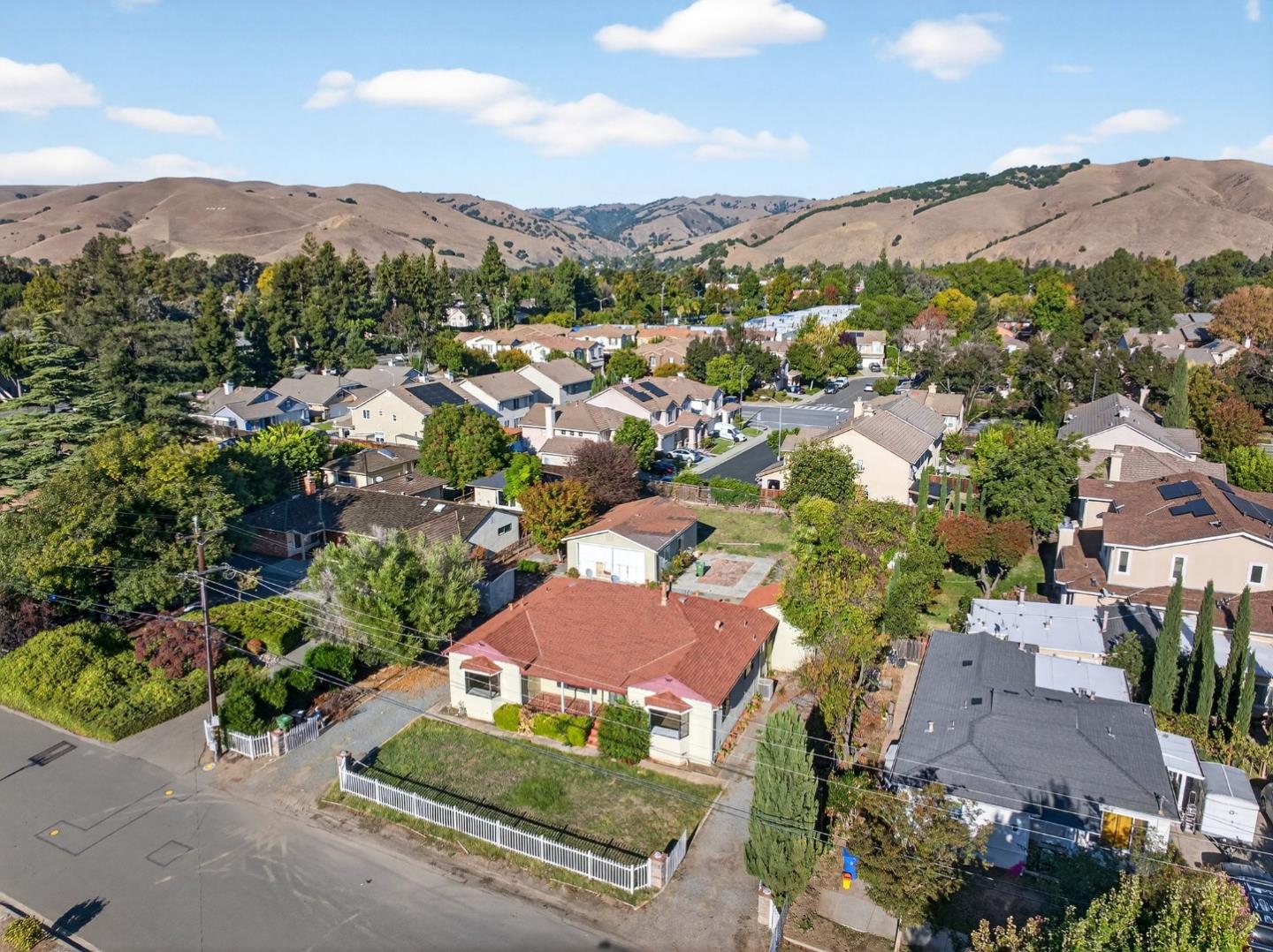 Detail Gallery Image 30 of 50 For 38538 Tyson Ln, Fremont,  CA 94536 - 4 Beds | 2 Baths