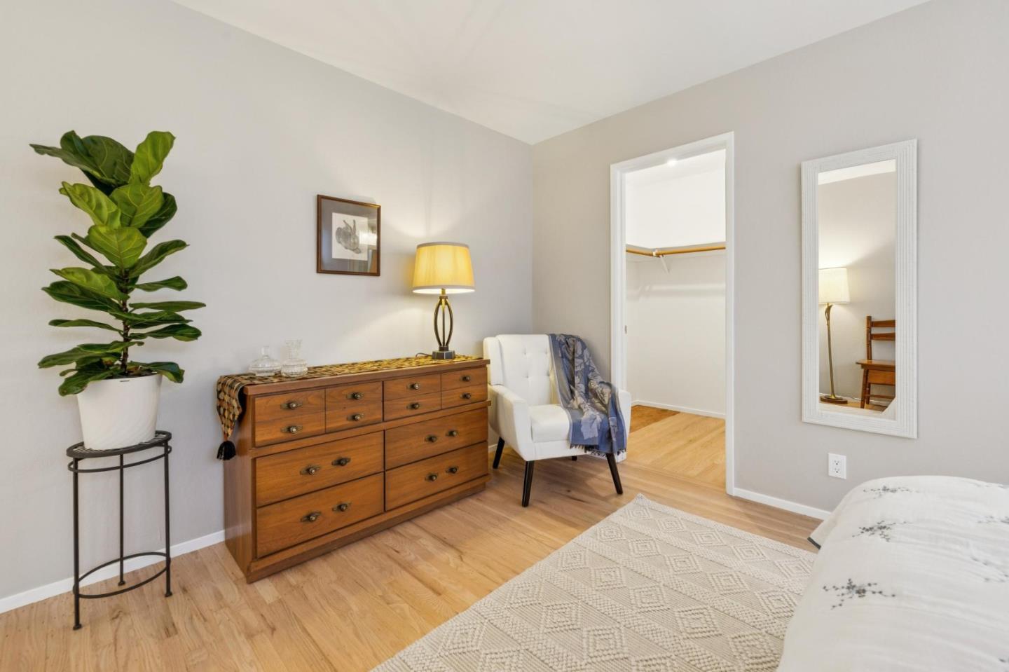 Detail Gallery Image 24 of 36 For 141 Carlisle Way, Sunnyvale,  CA 94087 - 3 Beds | 2 Baths