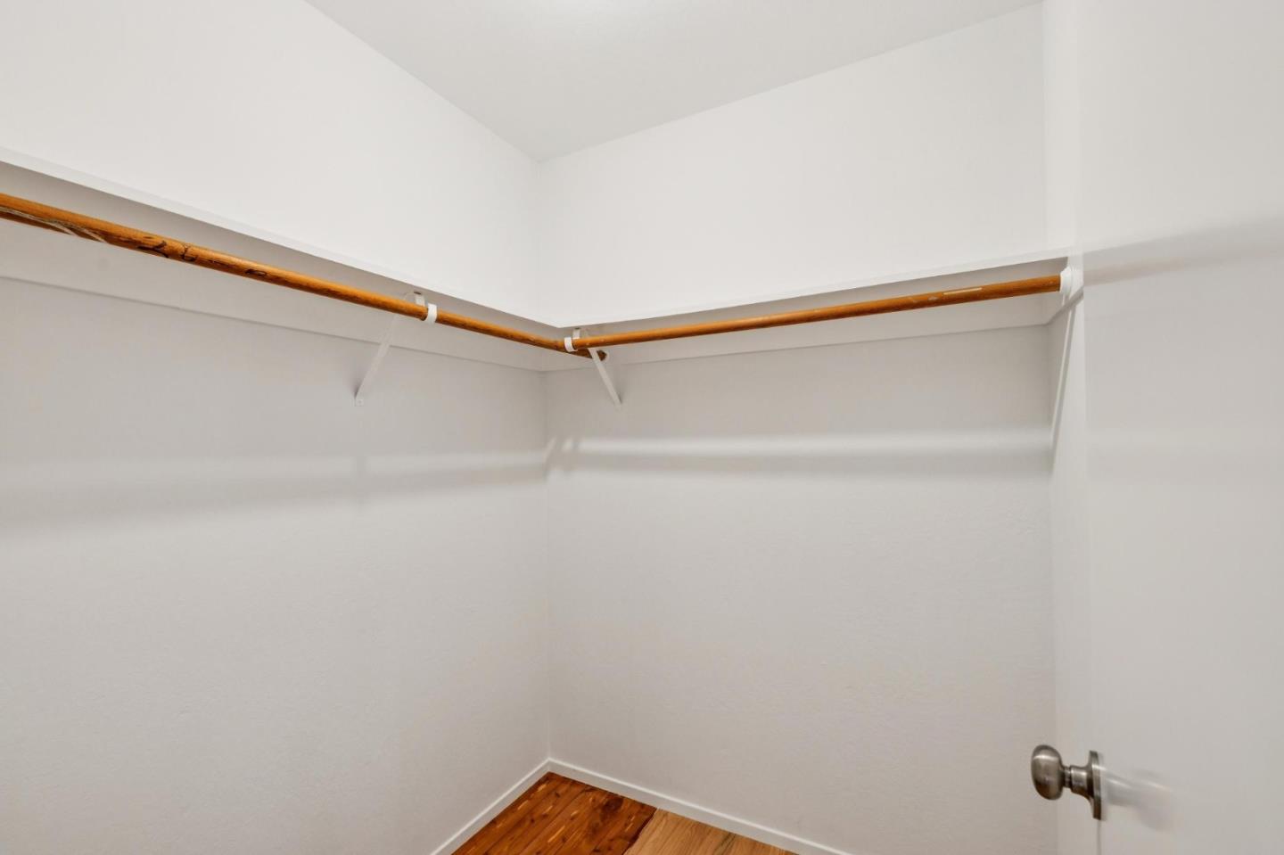 Detail Gallery Image 25 of 36 For 141 Carlisle Way, Sunnyvale,  CA 94087 - 3 Beds | 2 Baths