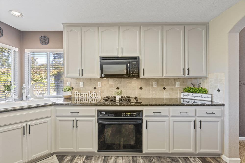 Detail Gallery Image 22 of 51 For 2230 Ventana Ct, Hollister,  CA 95023 - 4 Beds | 3 Baths