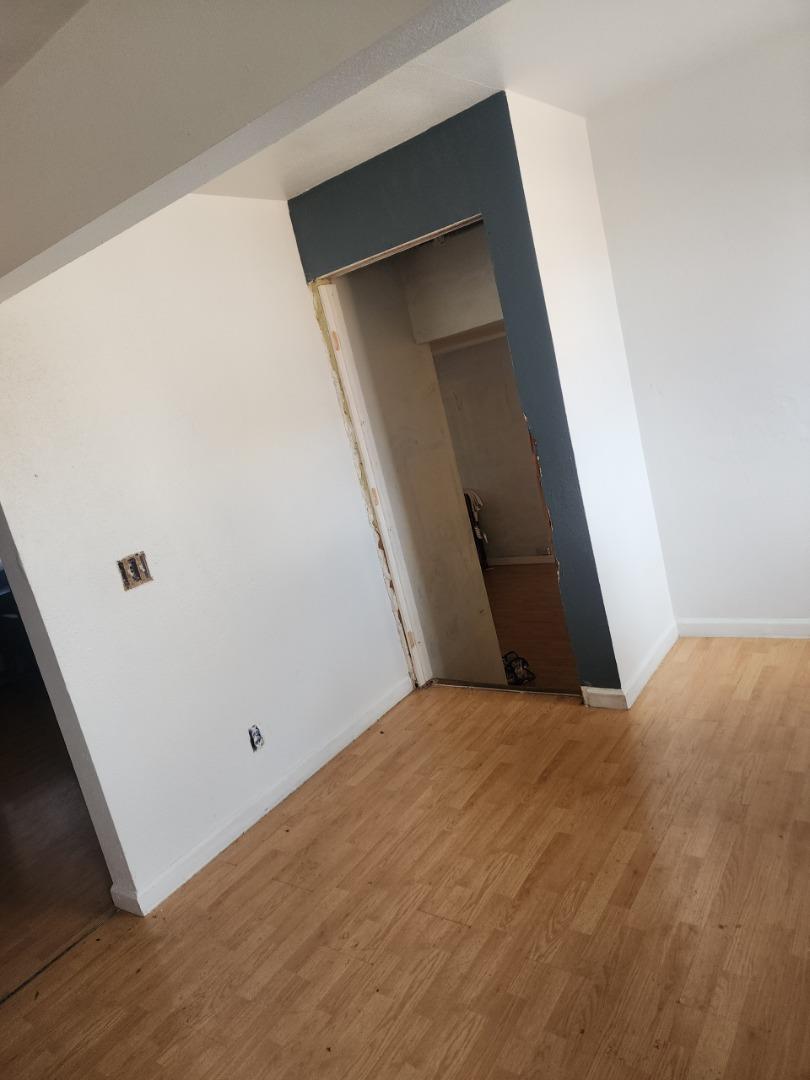 Detail Gallery Image 7 of 14 For 50 Linscheid Dr, Pittsburg,  CA 94565 - 3 Beds | 1 Baths