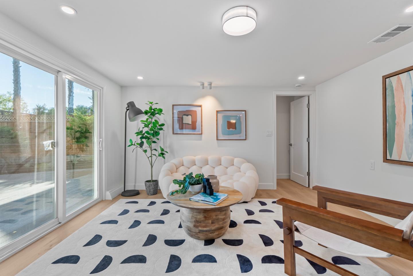 Detail Gallery Image 29 of 48 For 373 Oakview Dr, San Carlos,  CA 94070 - 4 Beds | 3 Baths