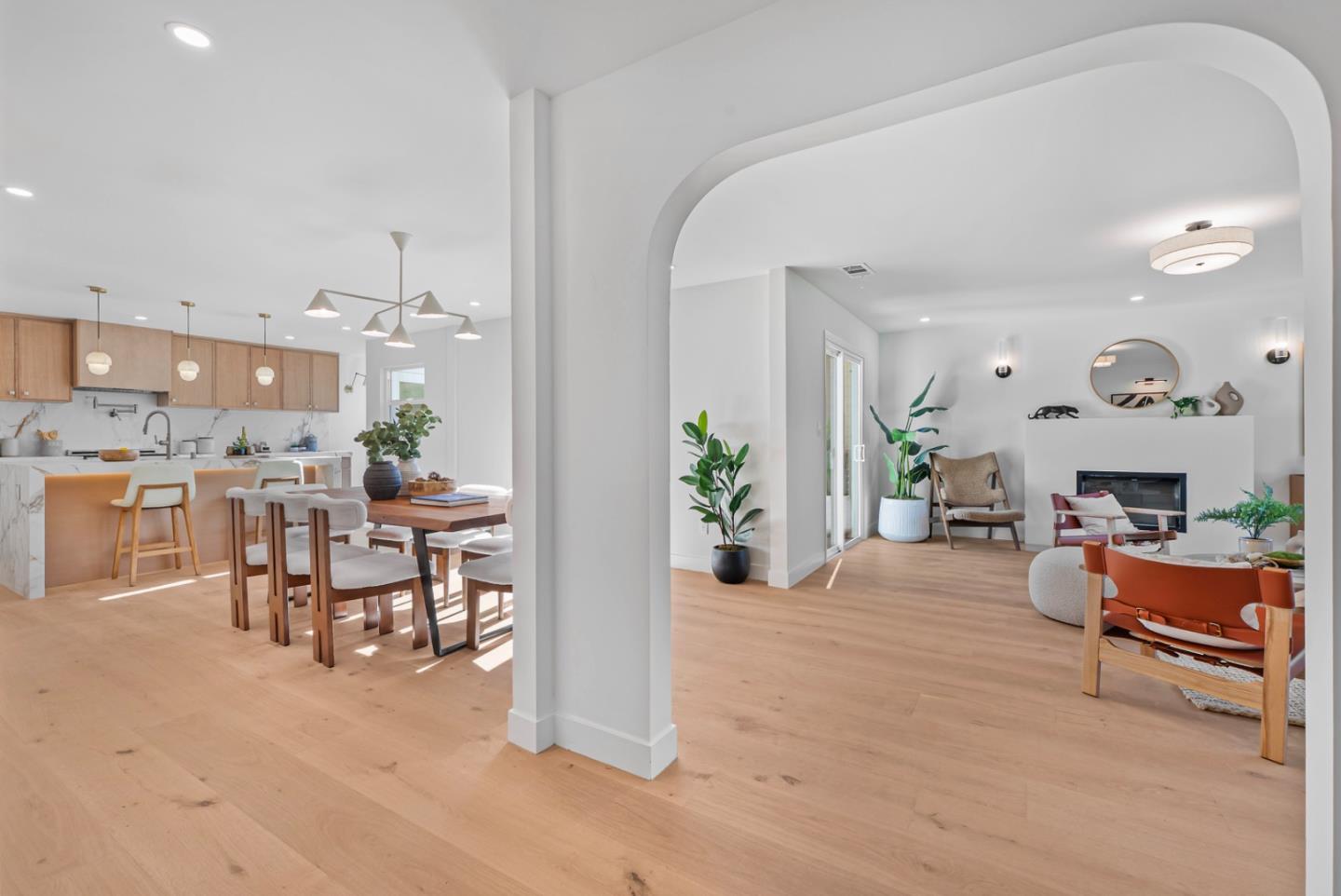 Detail Gallery Image 5 of 48 For 373 Oakview Dr, San Carlos,  CA 94070 - 4 Beds | 3 Baths