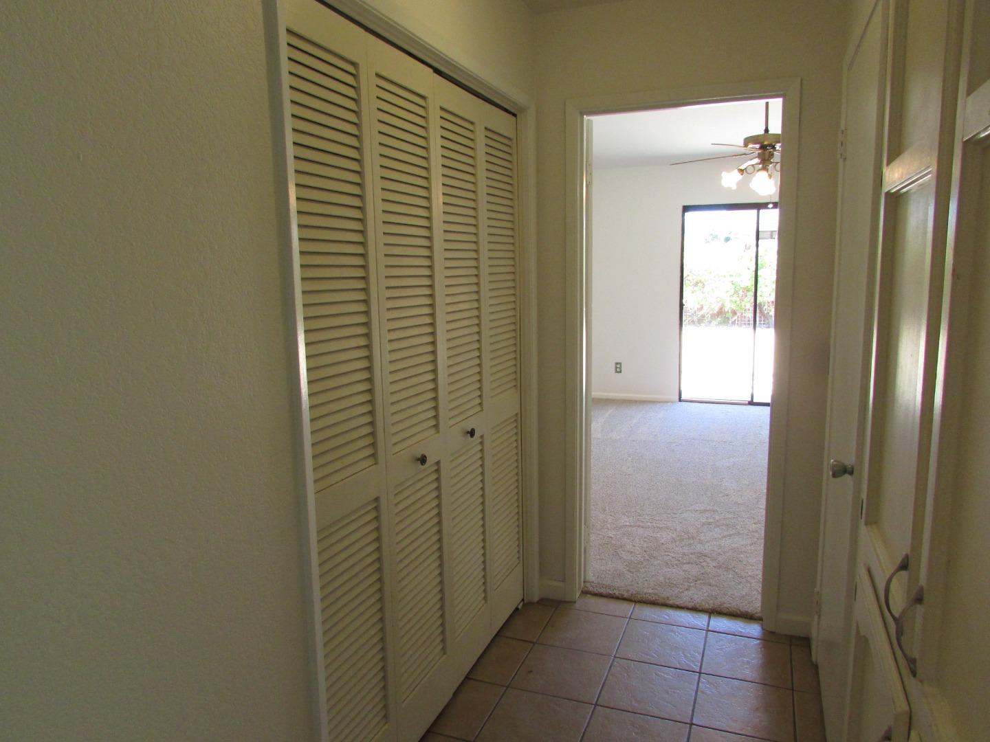 Detail Gallery Image 14 of 26 For 1716 Wade Dr, Paso Robles,  CA 93446 - 3 Beds | 2 Baths