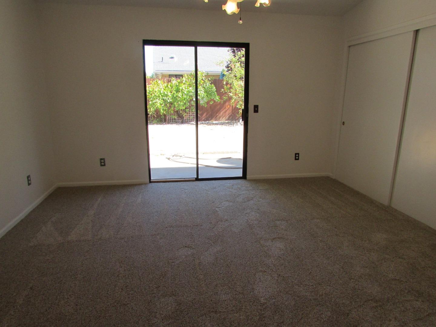 Detail Gallery Image 15 of 26 For 1716 Wade Dr, Paso Robles,  CA 93446 - 3 Beds | 2 Baths