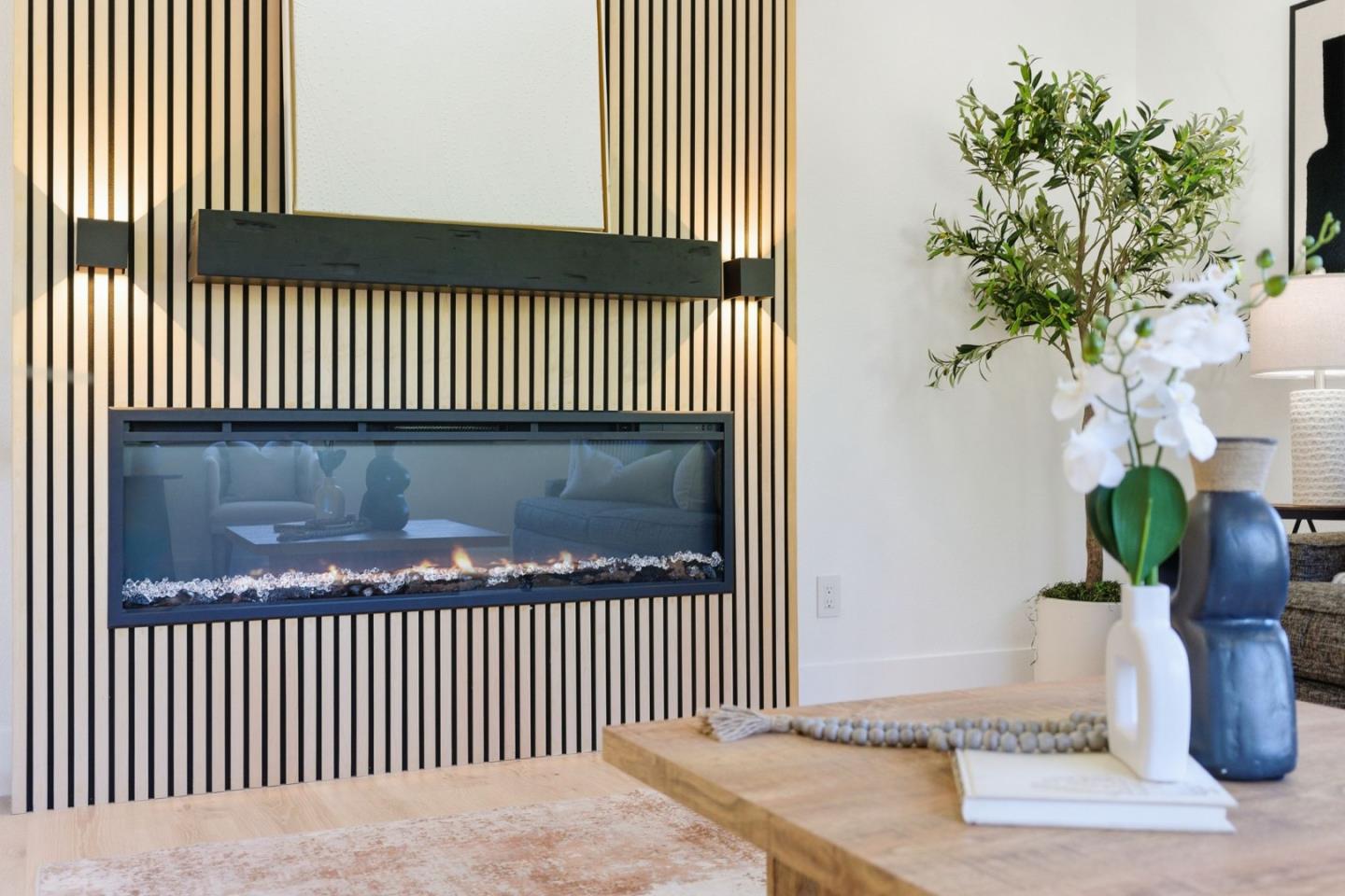 Detail Gallery Image 6 of 48 For 932 Ormonde Dr, Mountain View,  CA 94043 - 4 Beds | 2/1 Baths