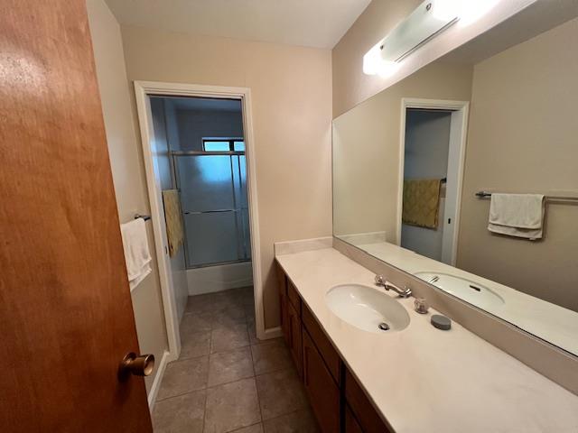 Detail Gallery Image 22 of 28 For 701 Christine Dr, Palo Alto,  CA 94303 - 3 Beds | 3 Baths