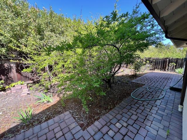 Detail Gallery Image 27 of 28 For 701 Christine Dr, Palo Alto,  CA 94303 - 3 Beds | 3 Baths