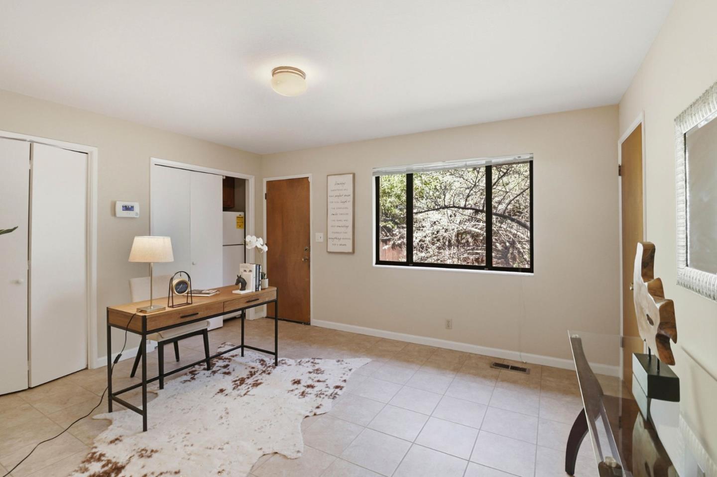 Detail Gallery Image 32 of 50 For 701 Christine Dr, Palo Alto,  CA 94303 - 3 Beds | 3 Baths