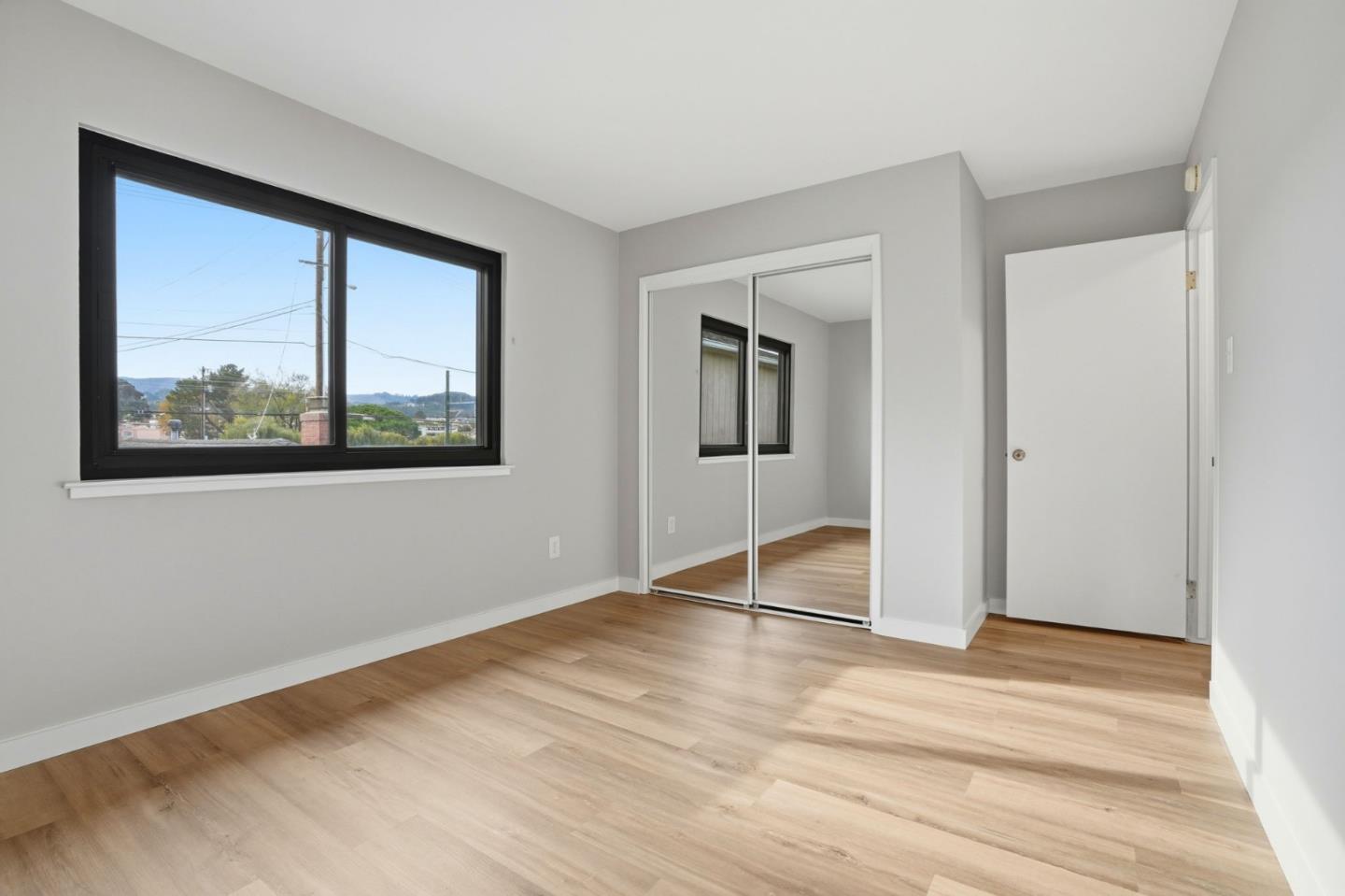 Detail Gallery Image 21 of 34 For 11-15 Spruce St, Millbrae,  CA 94030 - – Beds | – Baths