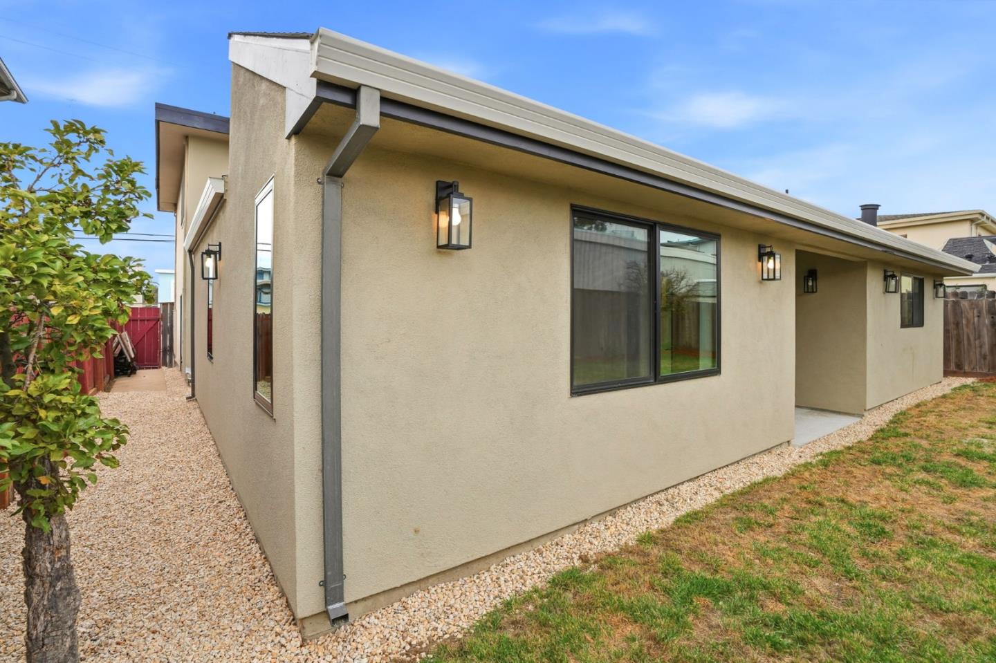 Detail Gallery Image 33 of 34 For 11-15 Spruce St, Millbrae,  CA 94030 - – Beds | – Baths