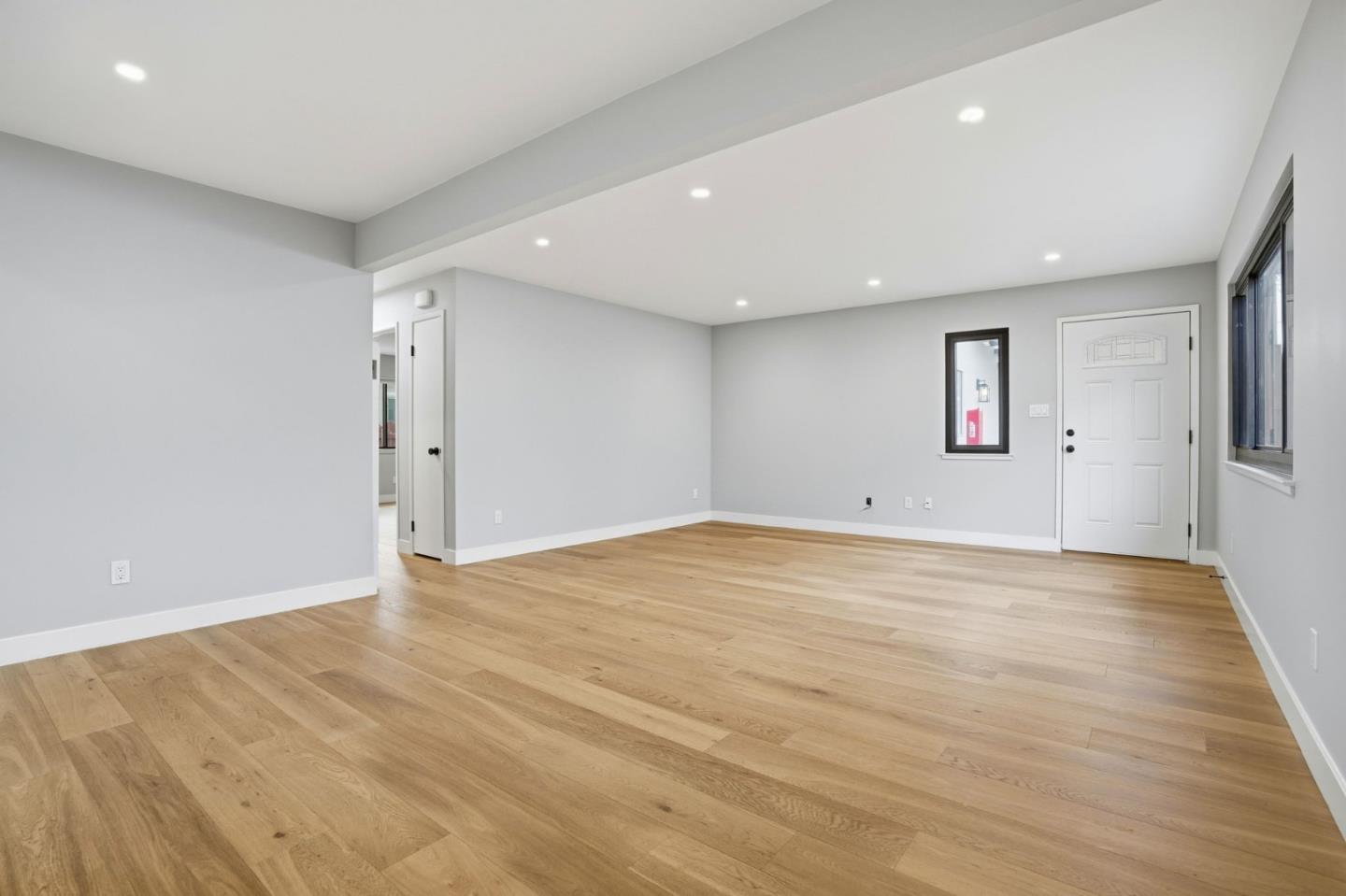 Detail Gallery Image 8 of 34 For 11-15 Spruce St, Millbrae,  CA 94030 - – Beds | – Baths