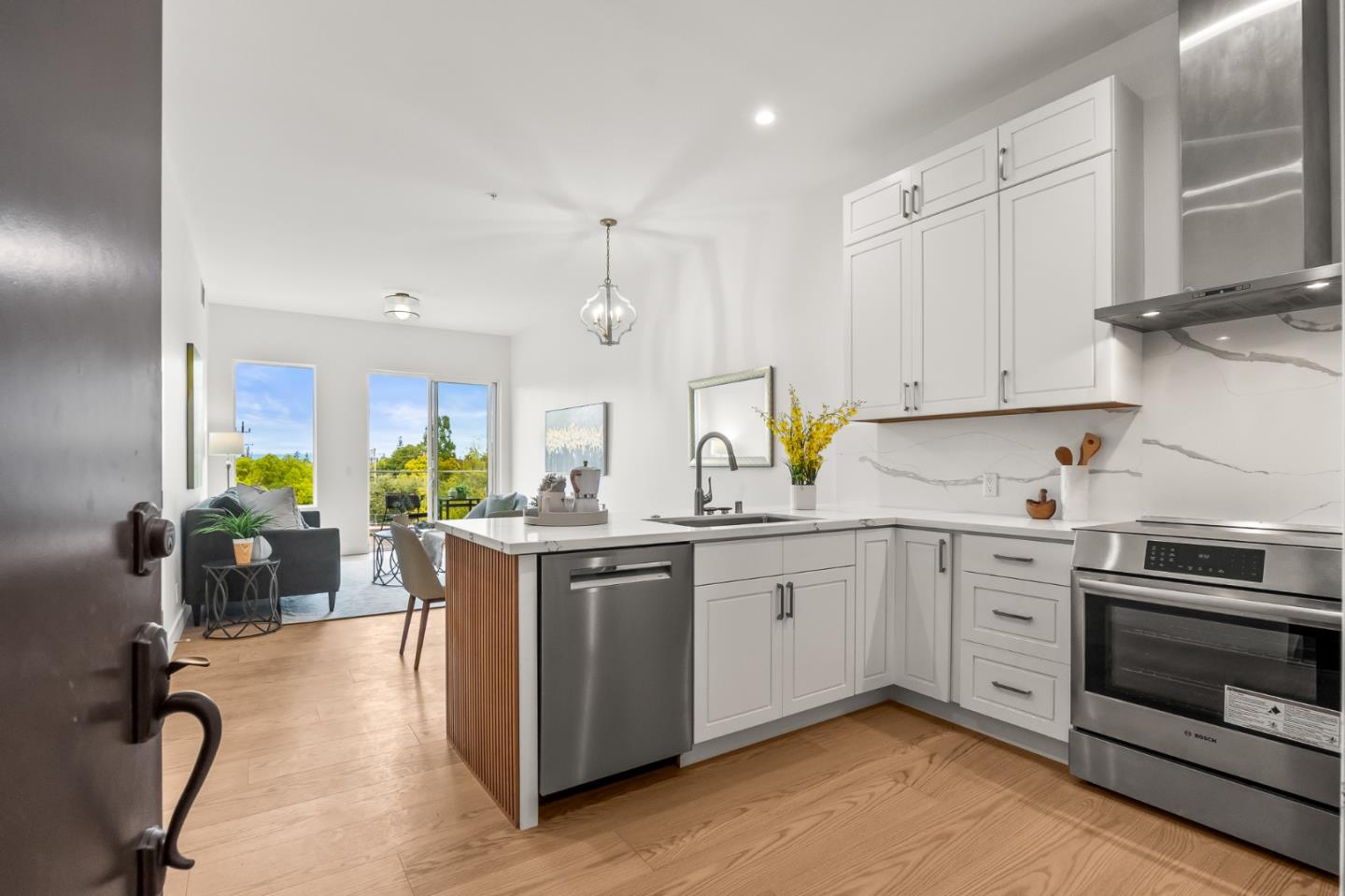 Detail Gallery Image 4 of 25 For 4115 El Camino Real #331,  Palo Alto,  CA 94306 - 2 Beds | 2 Baths