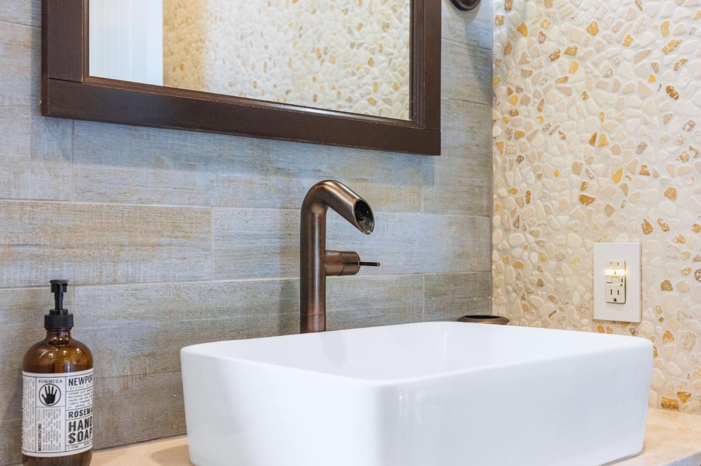 Detail Gallery Image 19 of 35 For 2240 Francisco Blvd, Pacifica,  CA 94044 - 2 Beds | 2 Baths