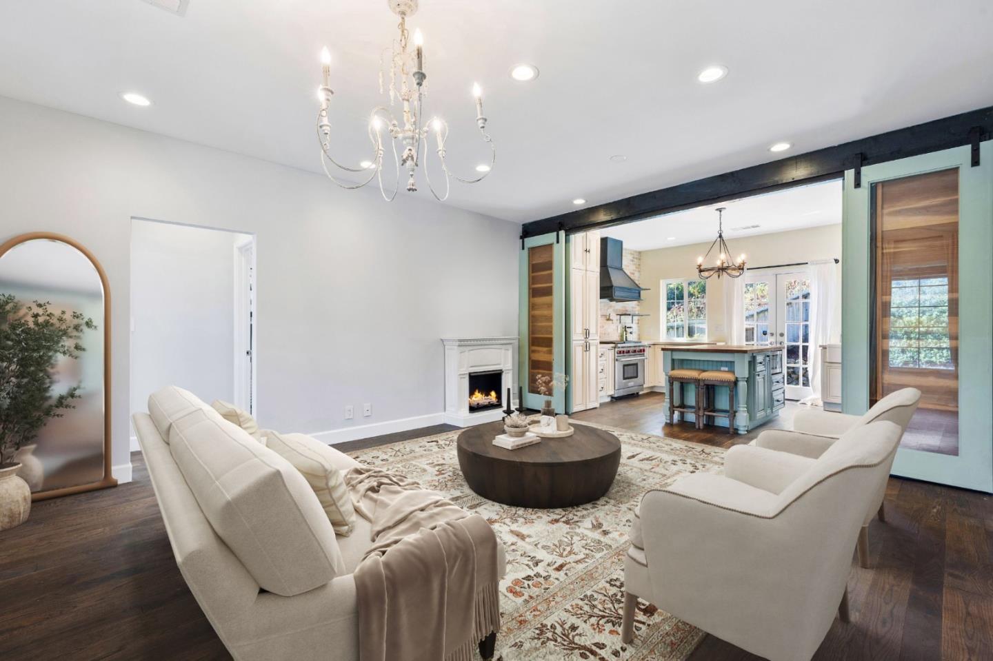 Detail Gallery Image 3 of 35 For 2240 Francisco Blvd, Pacifica,  CA 94044 - 2 Beds | 2 Baths