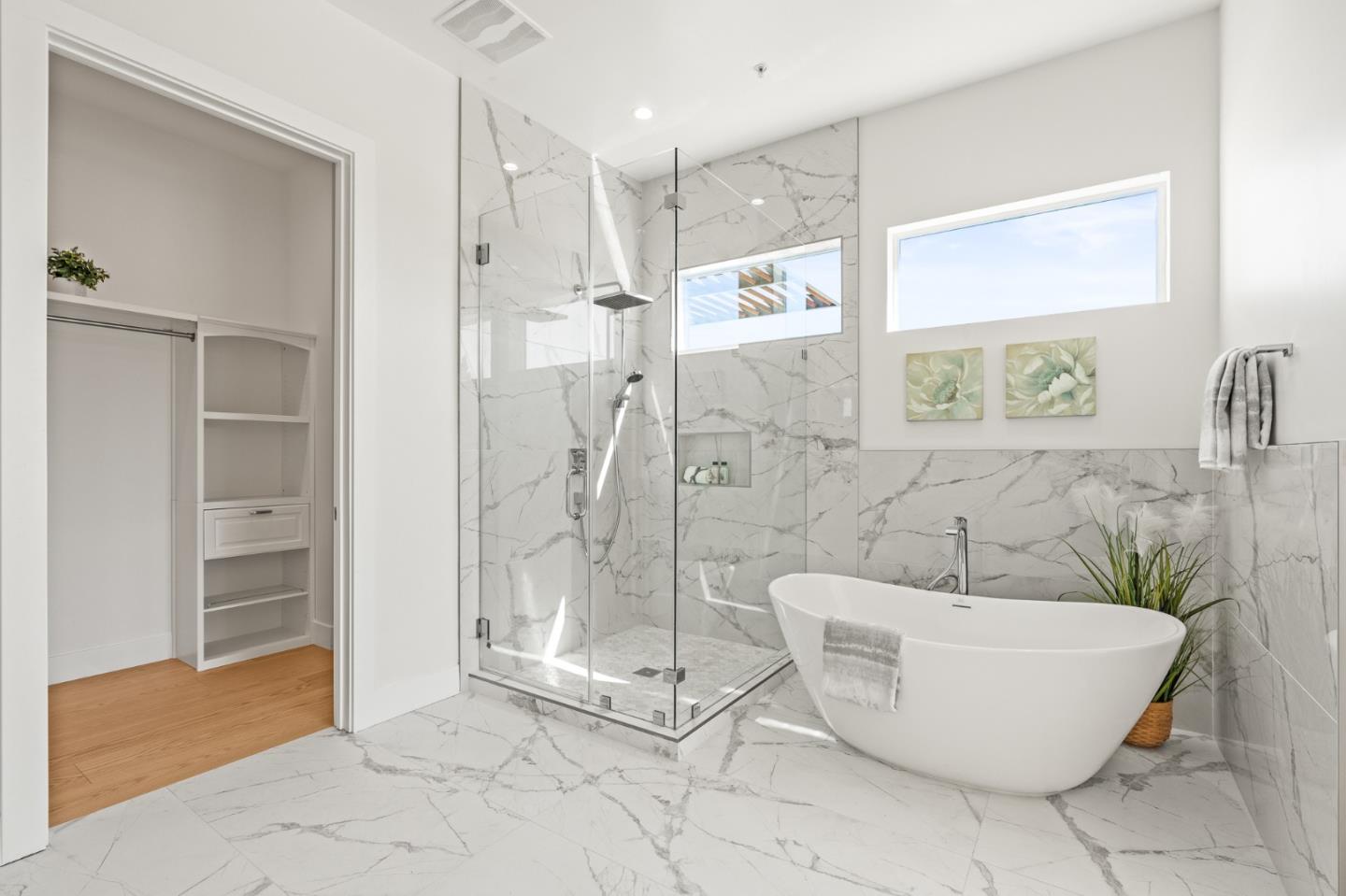 Detail Gallery Image 15 of 33 For 4115 El Camino Real #333,  Palo Alto,  CA 94306 - 3 Beds | 2/1 Baths