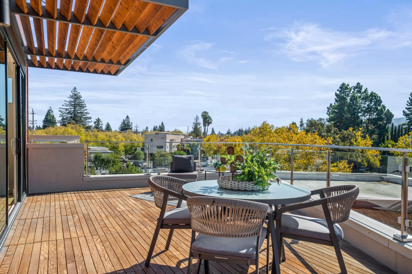 Detail Gallery Image 21 of 33 For 4115 El Camino Real #333,  Palo Alto,  CA 94306 - 3 Beds | 2/1 Baths