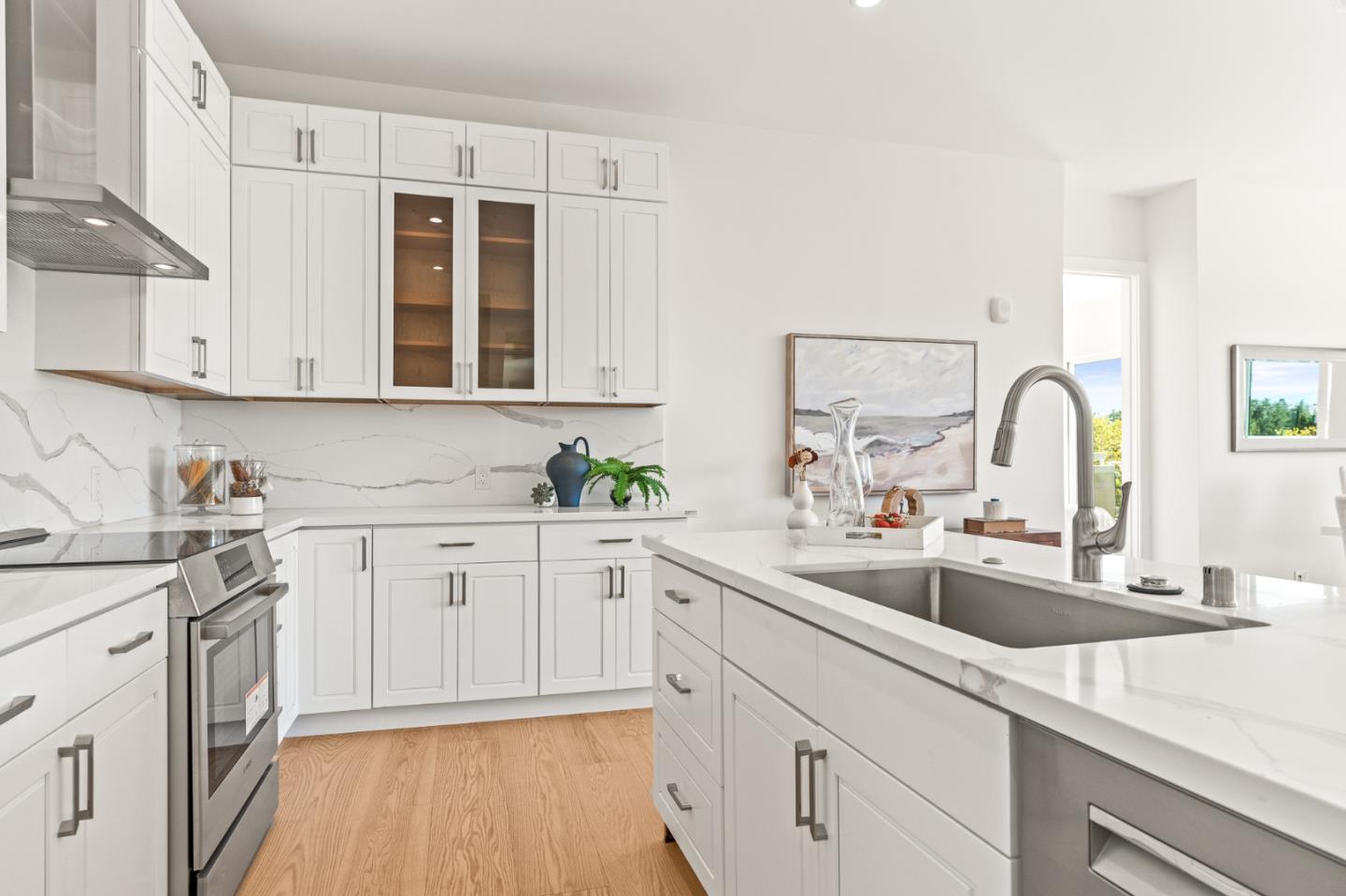 Detail Gallery Image 8 of 33 For 4115 El Camino Real #333,  Palo Alto,  CA 94306 - 3 Beds | 2/1 Baths