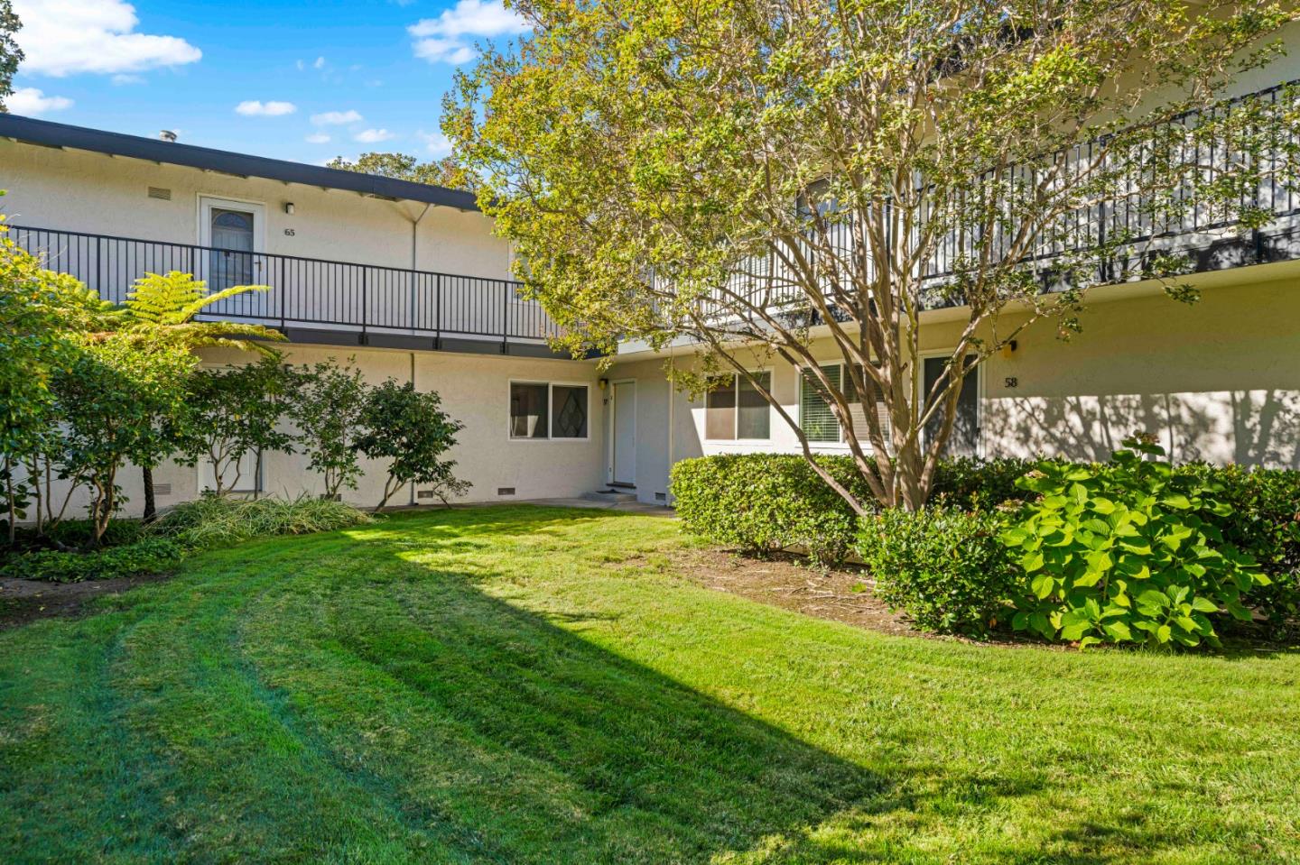 Detail Gallery Image 16 of 20 For 14225 Lora Dr #56,  Los Gatos,  CA 95032 - 2 Beds | 1 Baths