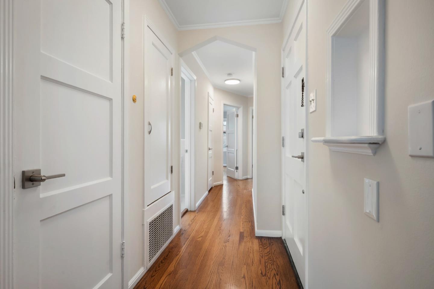 Detail Gallery Image 11 of 41 For 2326 46th Ave, San Francisco,  CA 94116 - 3 Beds | 1 Baths