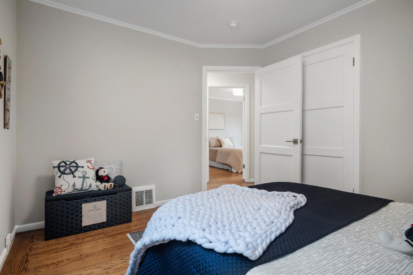 Detail Gallery Image 13 of 41 For 2326 46th Ave, San Francisco,  CA 94116 - 3 Beds | 1 Baths