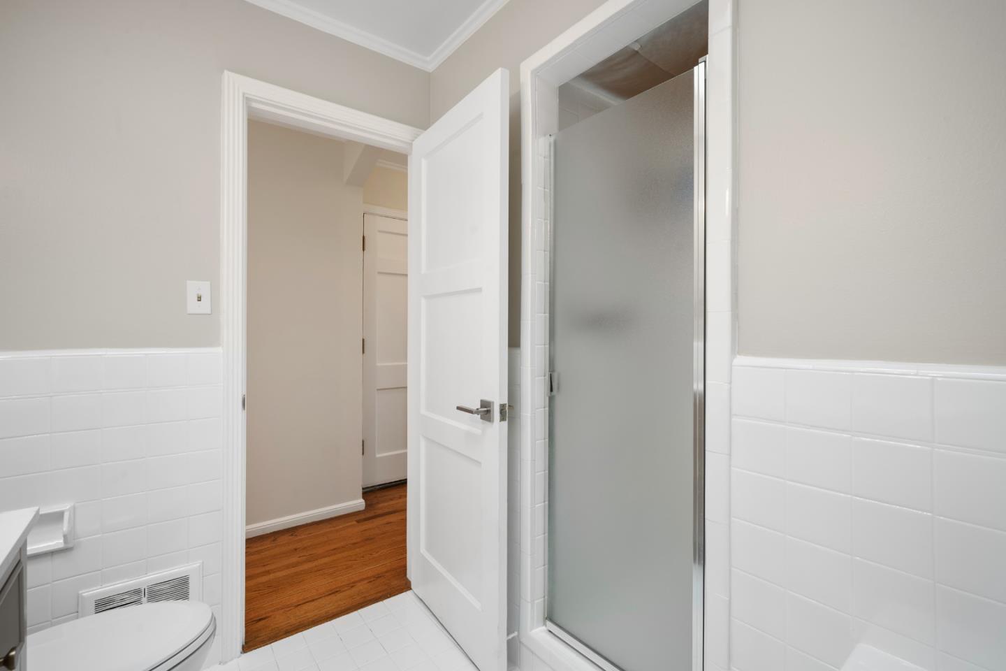 Detail Gallery Image 19 of 41 For 2326 46th Ave, San Francisco,  CA 94116 - 3 Beds | 1 Baths