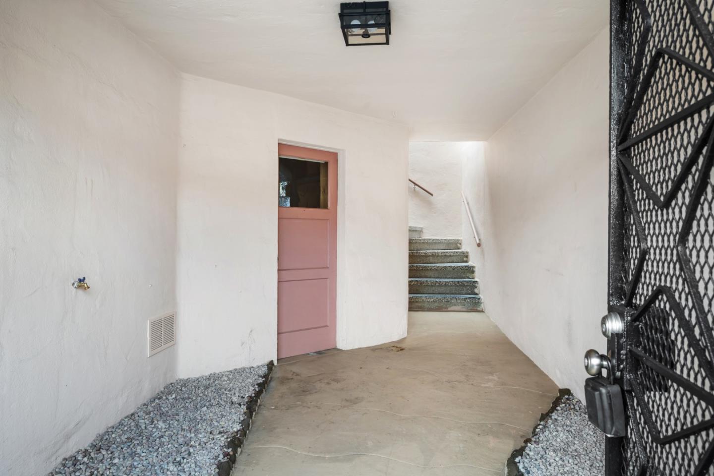 Detail Gallery Image 26 of 41 For 2326 46th Ave, San Francisco,  CA 94116 - 3 Beds | 1 Baths