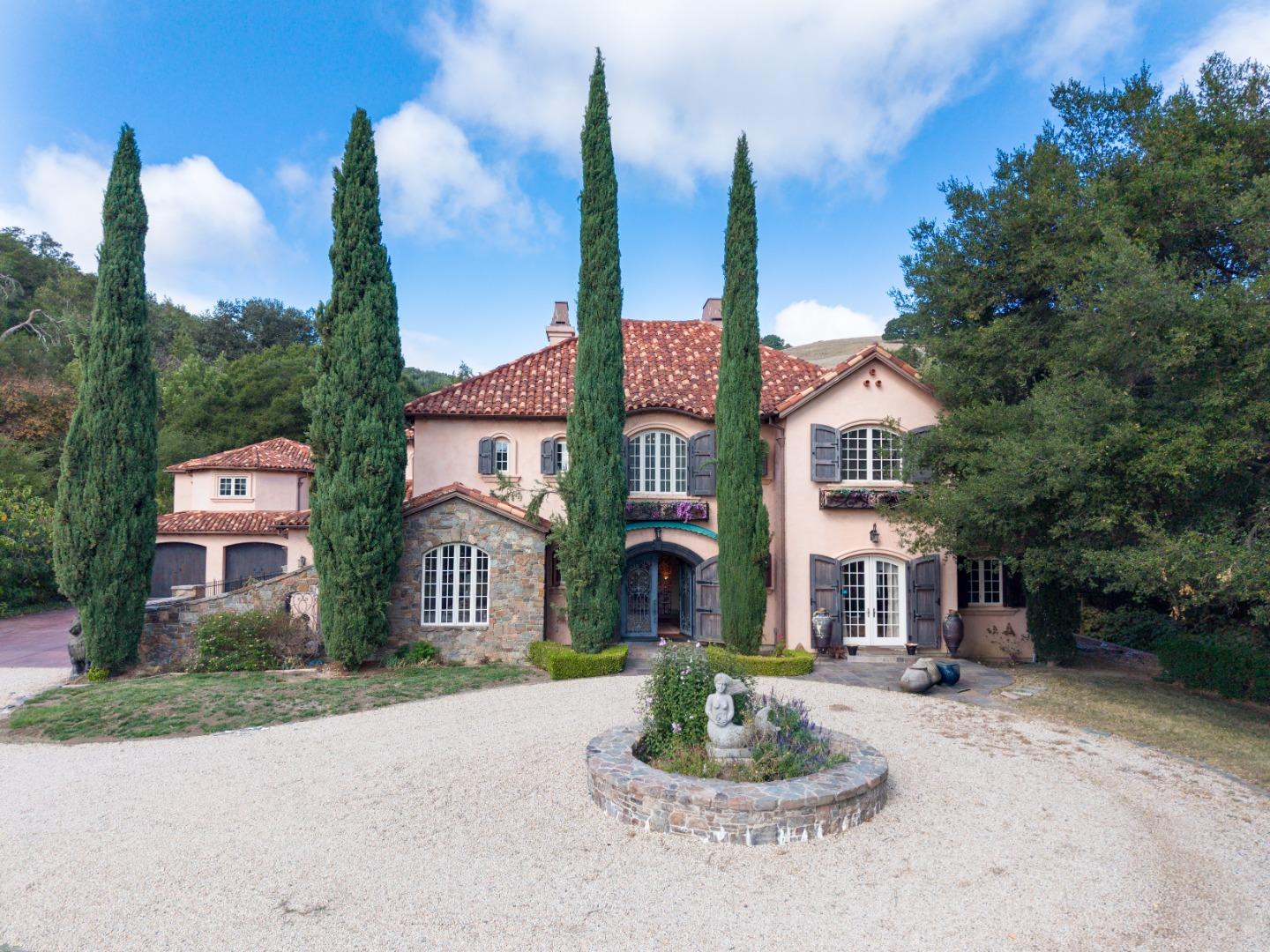 Detail Gallery Image 2 of 50 For 5371 Stonehurst Dr, Martinez,  CA 94553 - 5 Beds | 4/1 Baths