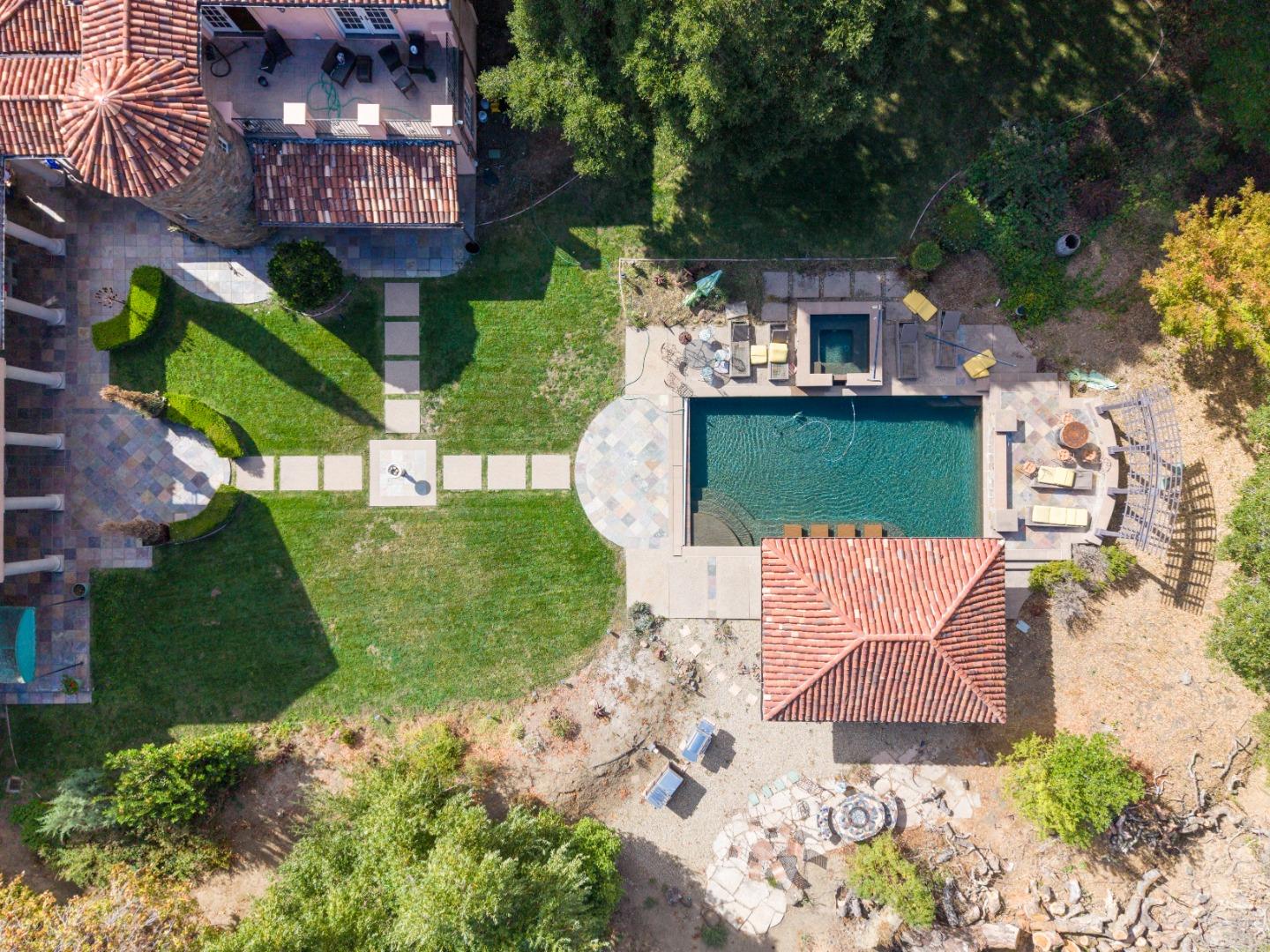 Detail Gallery Image 46 of 50 For 5371 Stonehurst Dr, Martinez,  CA 94553 - 5 Beds | 4/1 Baths