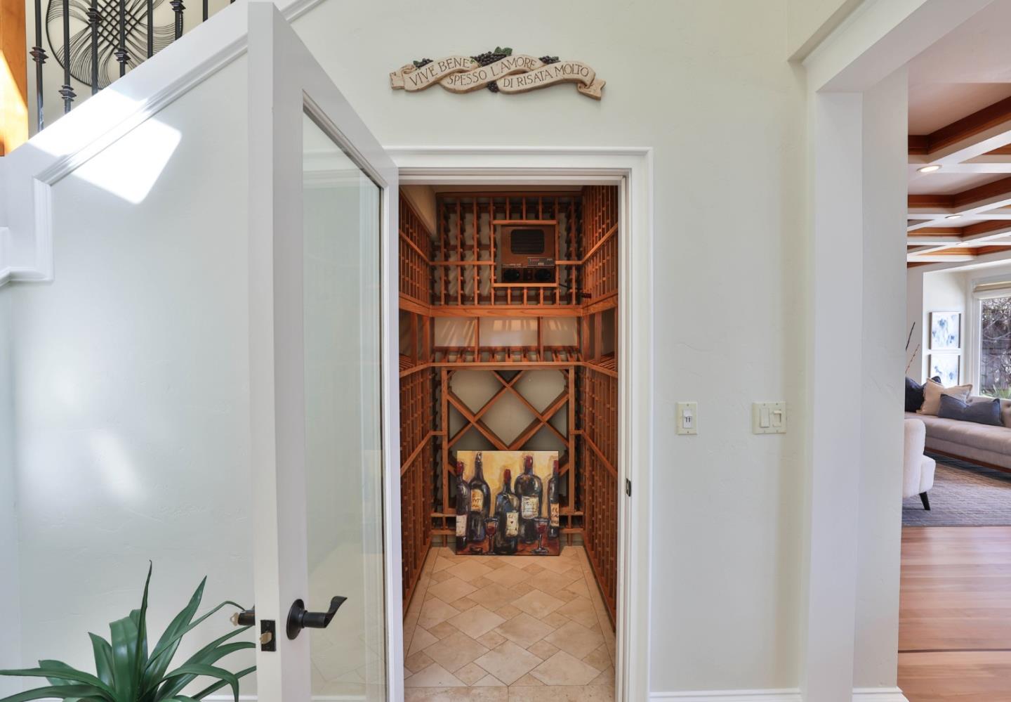 Detail Gallery Image 14 of 47 For 1870 Patio Dr, San Jose,  CA 95125 - 4 Beds | 3/1 Baths