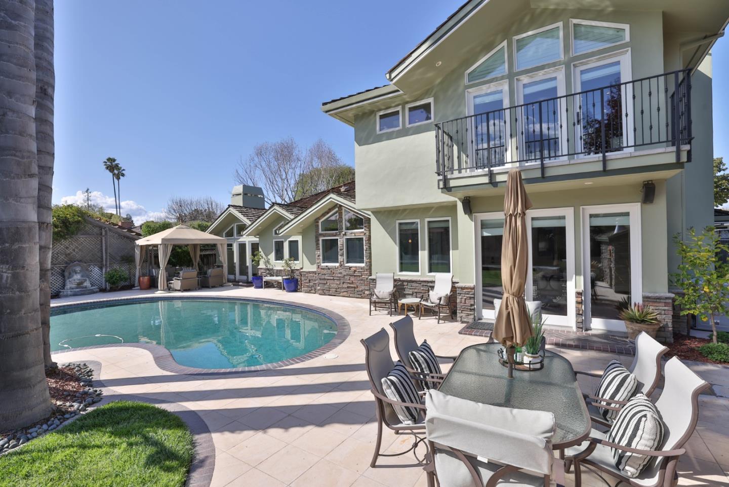 Detail Gallery Image 39 of 47 For 1870 Patio Dr, San Jose,  CA 95125 - 4 Beds | 3/1 Baths