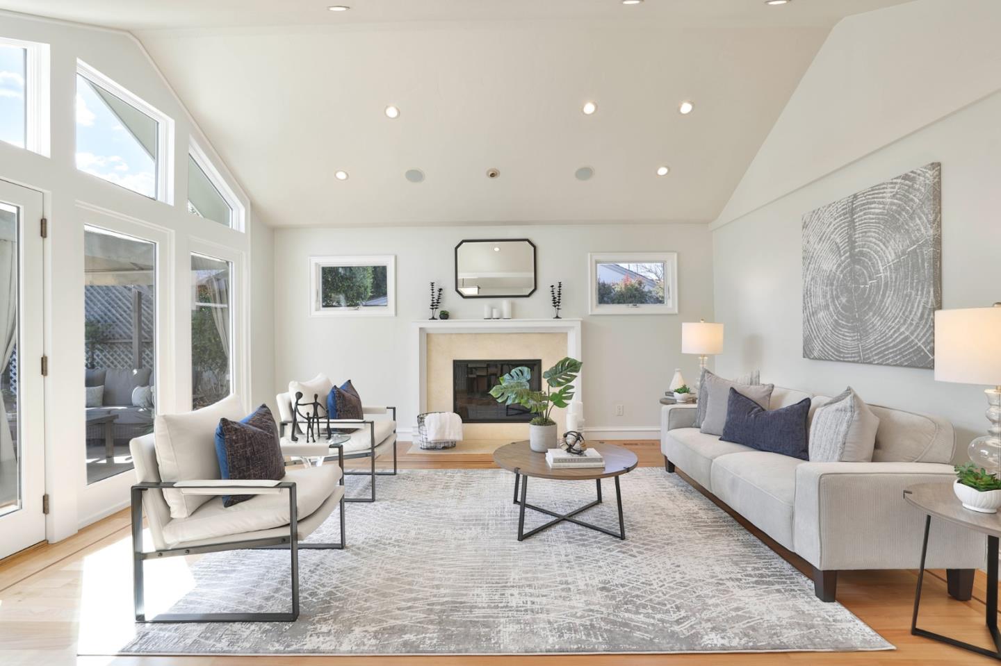 Detail Gallery Image 5 of 47 For 1870 Patio Dr, San Jose,  CA 95125 - 4 Beds | 3/1 Baths