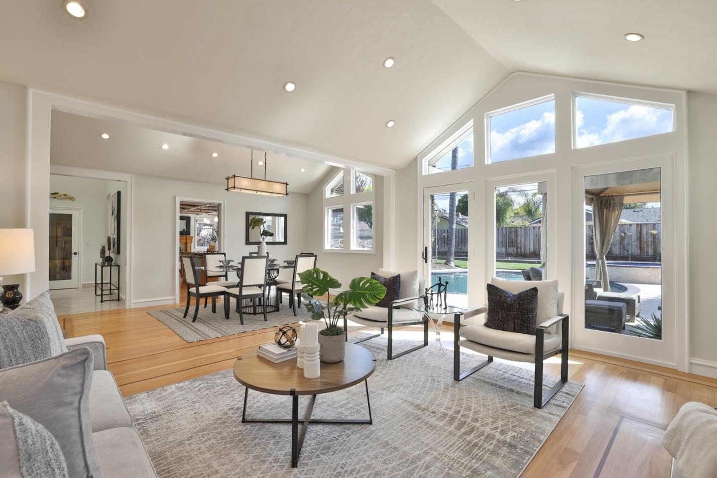 Detail Gallery Image 6 of 47 For 1870 Patio Dr, San Jose,  CA 95125 - 4 Beds | 3/1 Baths