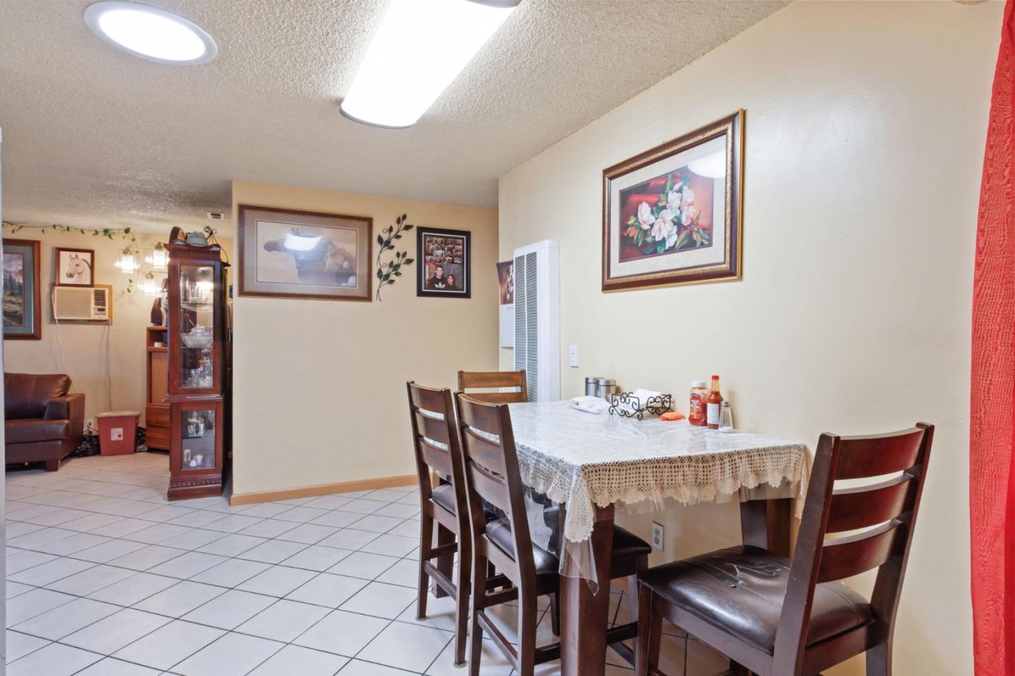 Detail Gallery Image 16 of 36 For 4138 San Miguel Way, San Jose,  CA 95111 - 4 Beds | 3 Baths