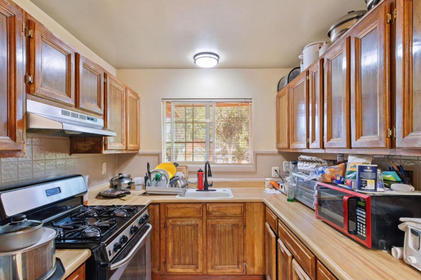 Detail Gallery Image 20 of 36 For 4138 San Miguel Way, San Jose,  CA 95111 - 4 Beds | 3 Baths