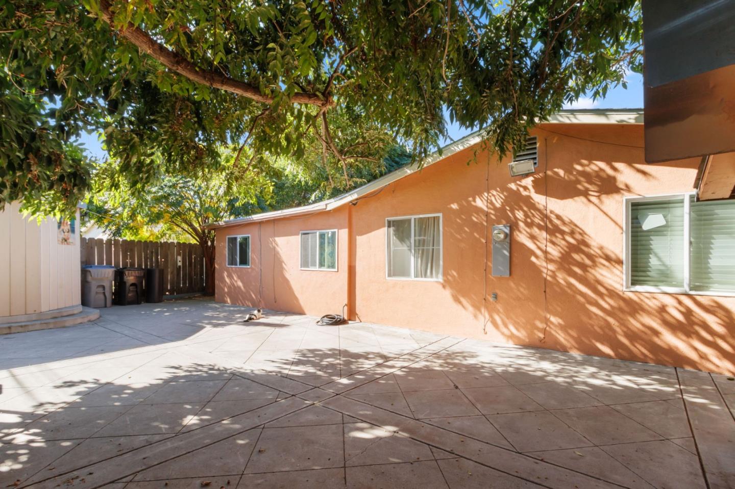 Detail Gallery Image 32 of 36 For 4138 San Miguel Way, San Jose,  CA 95111 - 4 Beds | 3 Baths