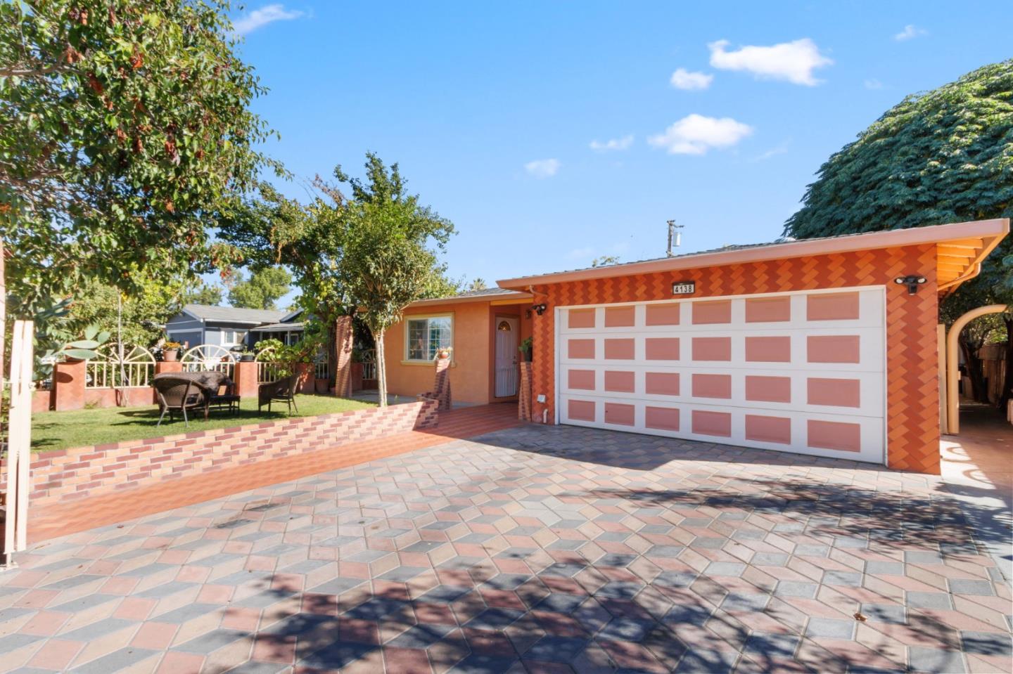 Detail Gallery Image 7 of 36 For 4138 San Miguel Way, San Jose,  CA 95111 - 4 Beds | 3 Baths