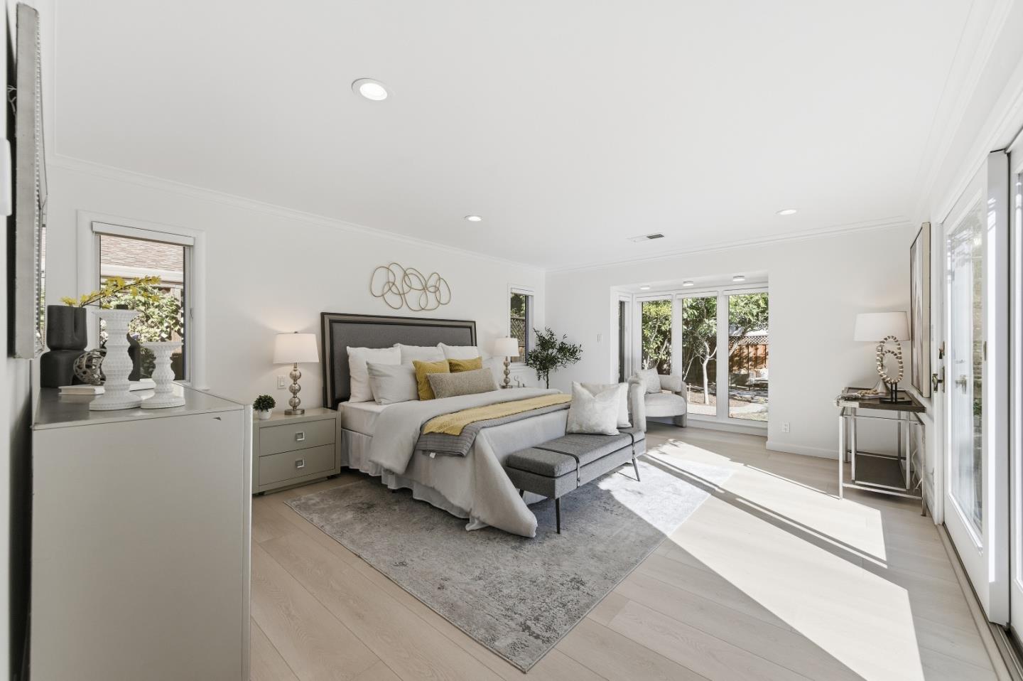 Detail Gallery Image 19 of 65 For 1023 Mercedes Ave, Los Altos,  CA 94022 - 4 Beds | 3 Baths