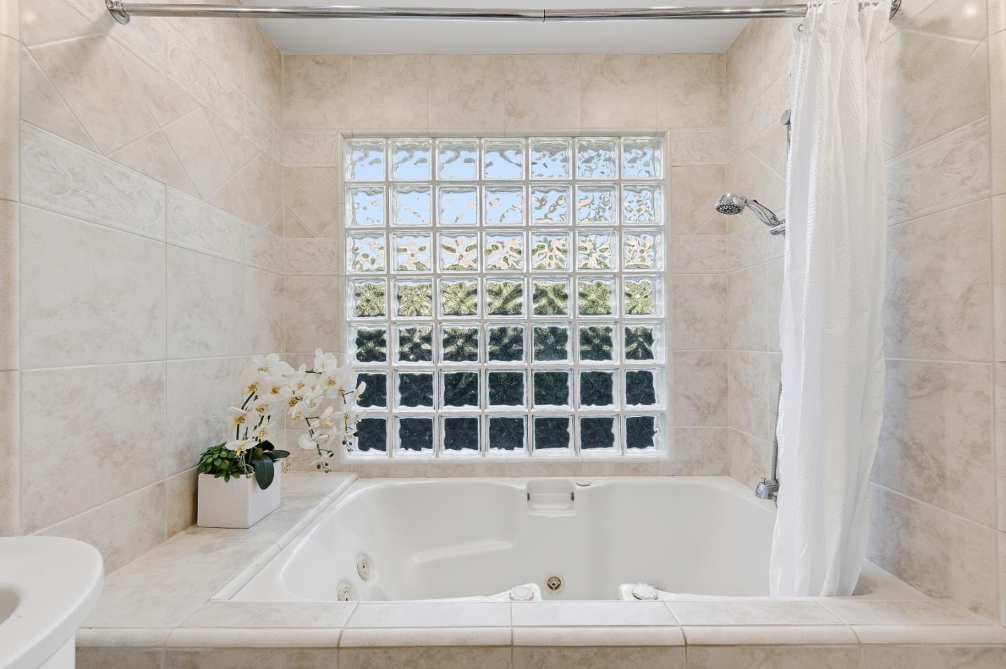 Detail Gallery Image 31 of 65 For 1023 Mercedes Ave, Los Altos,  CA 94022 - 4 Beds | 3 Baths