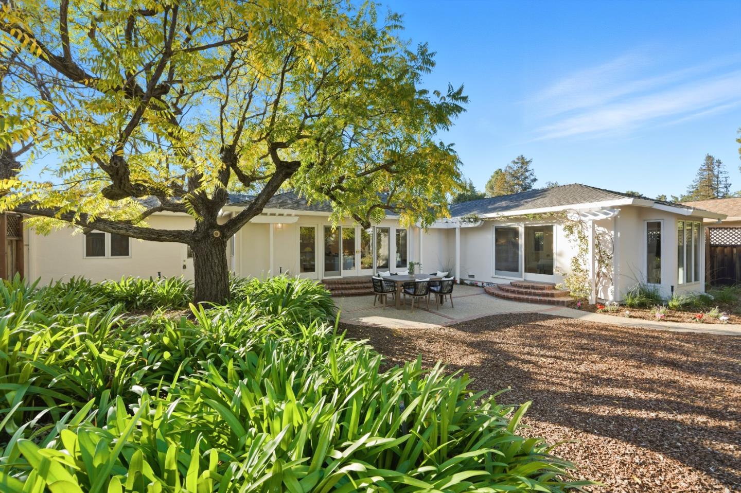 Detail Gallery Image 38 of 65 For 1023 Mercedes Ave, Los Altos,  CA 94022 - 4 Beds | 3 Baths